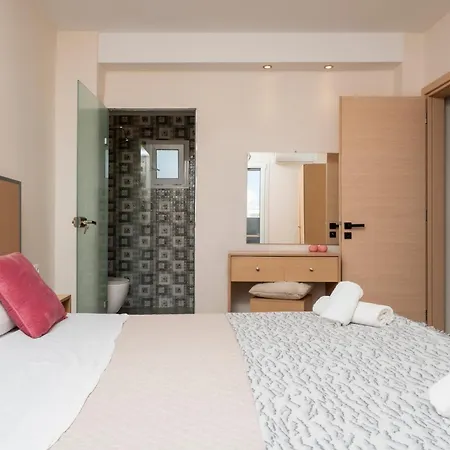 Villy - Zante Luxury Near The Sea *